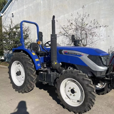 Tractor de granja agrícola de cuatro ruedas con el tractor de Front End Loader And Digger