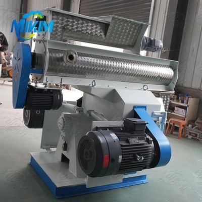 los pescados de 80C 70C alimentan a máquina de proceso la cadena de producción de la pelotilla del pienso diámetro de 125m m