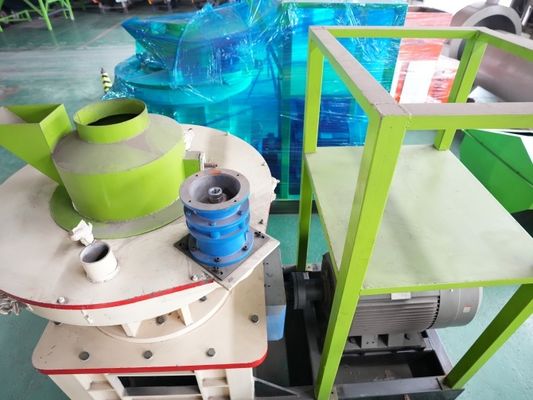 La madera de acero inoxidable 4Cr13 granula el cacahuete Shell Grass Pellet Maker 0.8t/H de la máquina