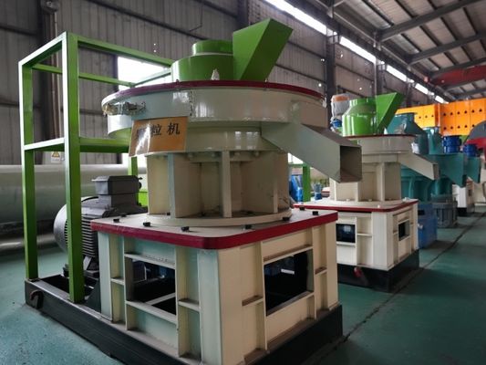 máquina 80C de la prensa del molino de la máquina de 12m m Dia Cattle Feed Wood Pellets a 100C