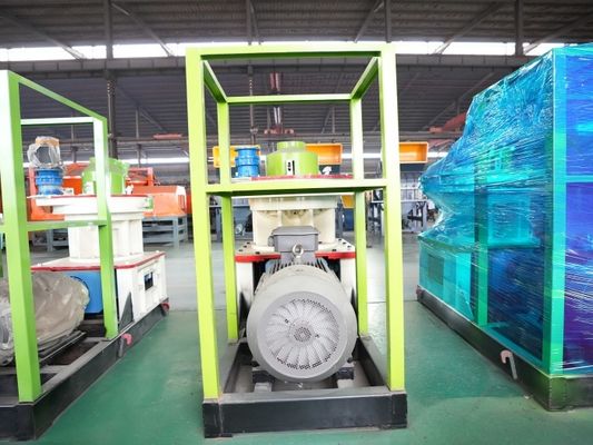 Prensa de madera de la pelotilla del pequeño serrín casero de la granja para hacer la hierba de Ricehusk de la biomasa