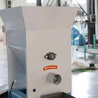 Máquina de la pelotilla de la alimentación de Cat Fish Feed Extruder Animal del perro casero mini
