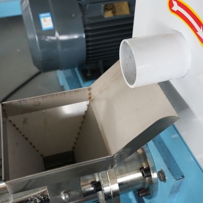 Mini máquina extrusora de pellets de alimentación de peces flotante 15kw