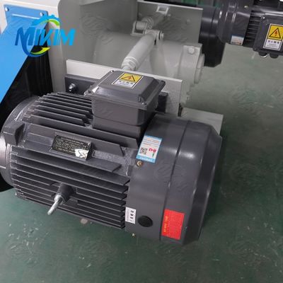 Máquina de procesamiento de alimentación de peces de aves de corral Máquina de fabricación de molino de pellets de madera