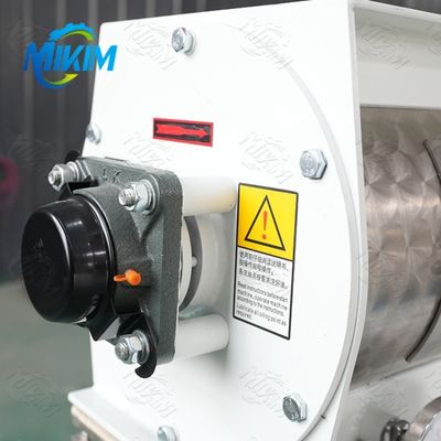 Operación fácil de la máquina 350-450kg/H de la pelotilla de la alimentación de las aves de corral de la resistencia de desgaste pequeña