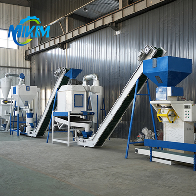Línea de producción de pellets de piensos de granjas totalmente automática y eficiente para aves de corral de ganado