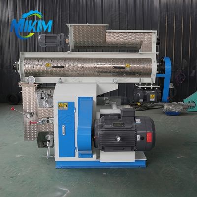 Voltaje modificado para requisitos particulares máquina eléctrica de la pelotilla de la alimentación de las aves de corral del ganado del pollo 3kw-30kw