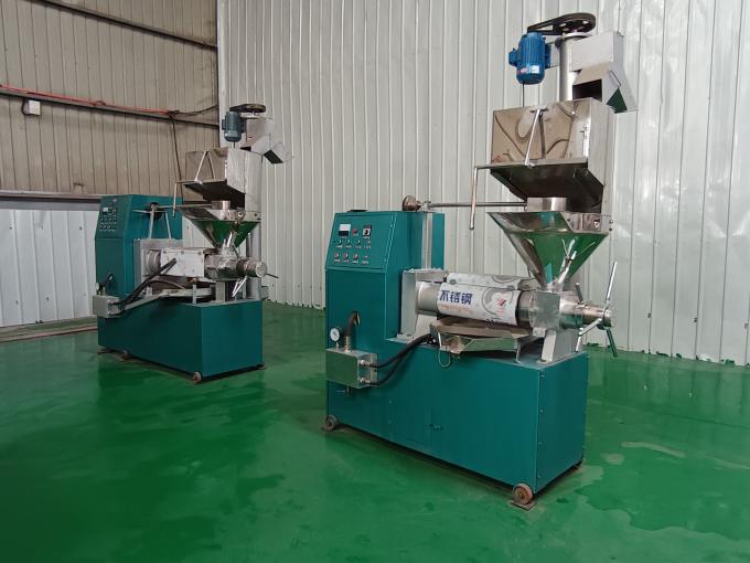 Máquina automática alta de la prensa de aceite de la eficacia 6YL-70 para el uso comercial